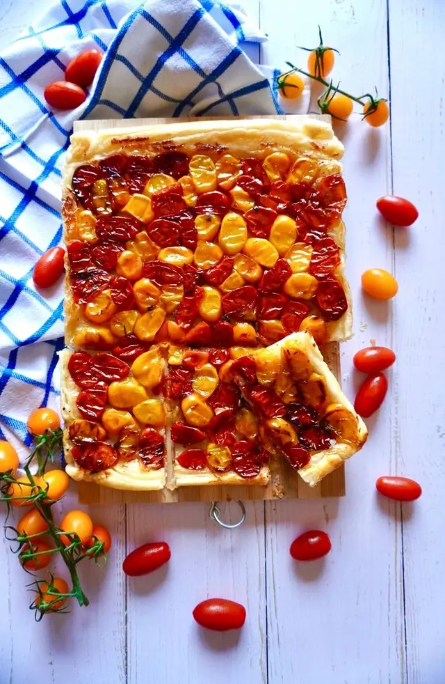 Tarte tatin ai pomodorini