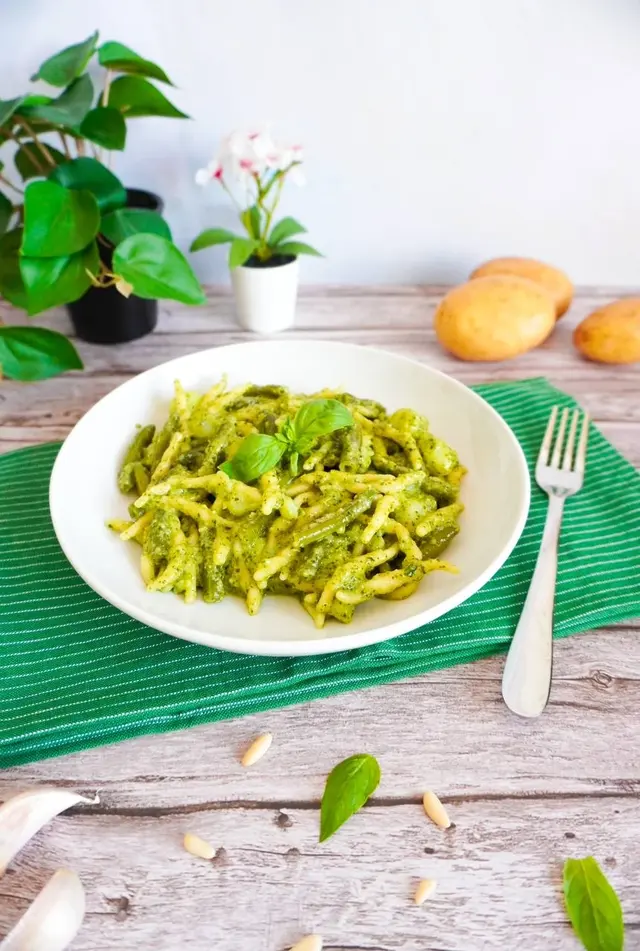 Trofie al pesto con patate e fagiolini